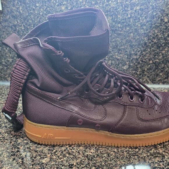 Nike SF Air Force 1 Mens 9.5 Deep Burgundy High Top Sneaker Shoe Boot 864024-600 main image 5